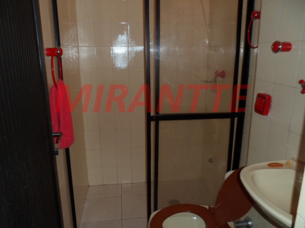 Sobrado de 740m² com 4 quartos em Jardim Bibi