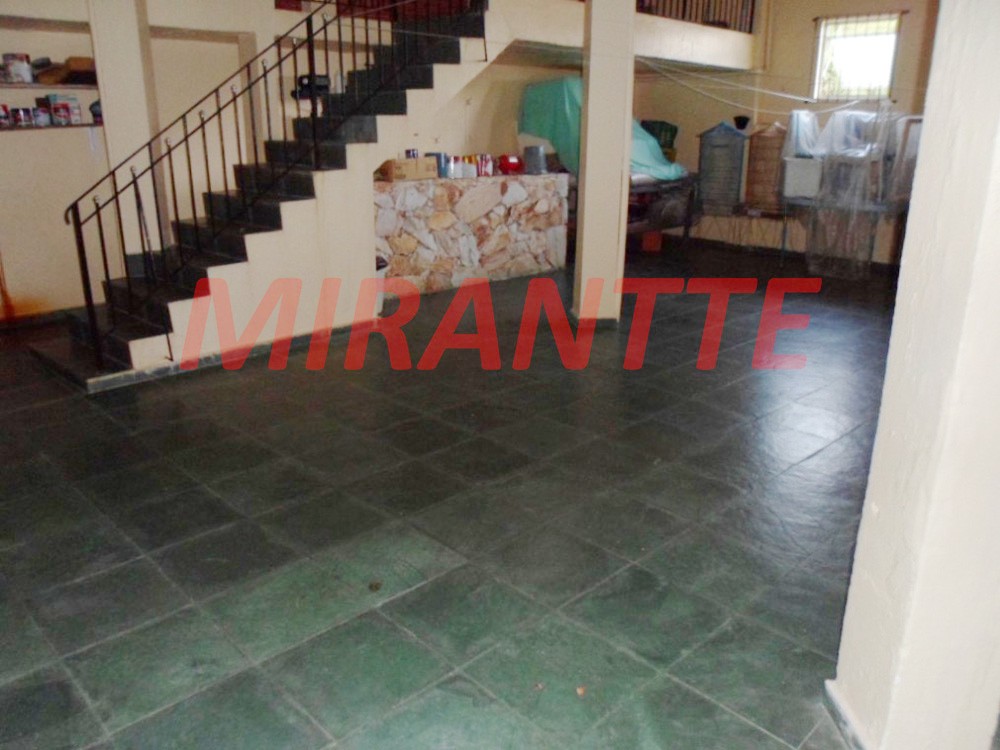 Sobrado de 740m² com 4 quartos em Jardim Bibi
