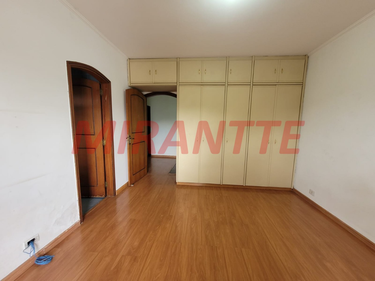 Sobrado de 468m² com 4 quartos em Jardim São Bento