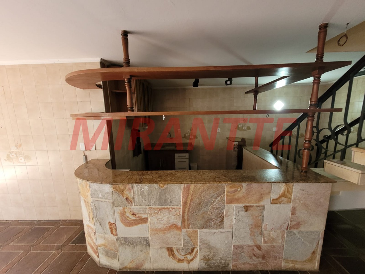 Sobrado de 468m² com 4 quartos em Jardim São Bento