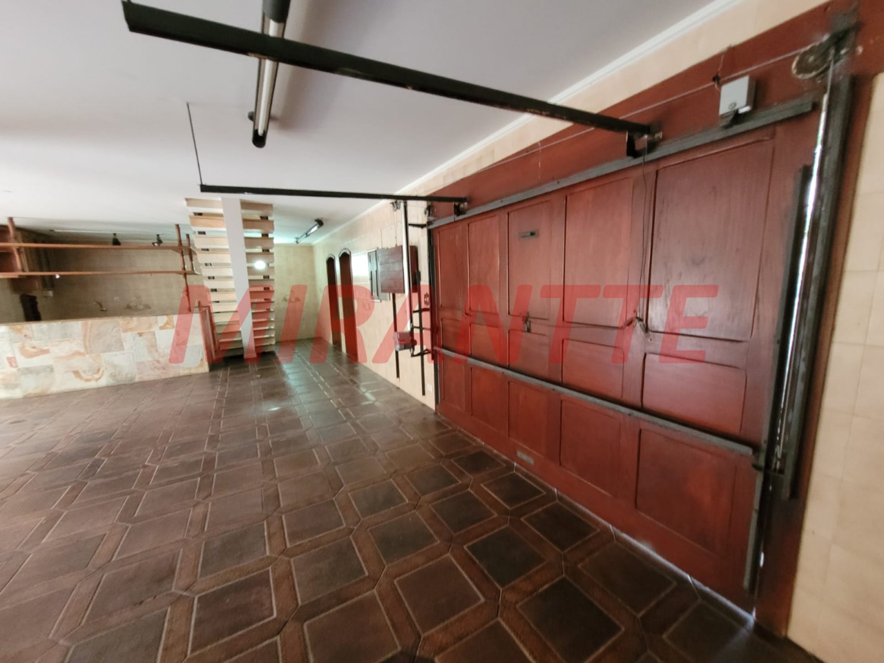 Sobrado de 468m² com 4 quartos em Jardim São Bento