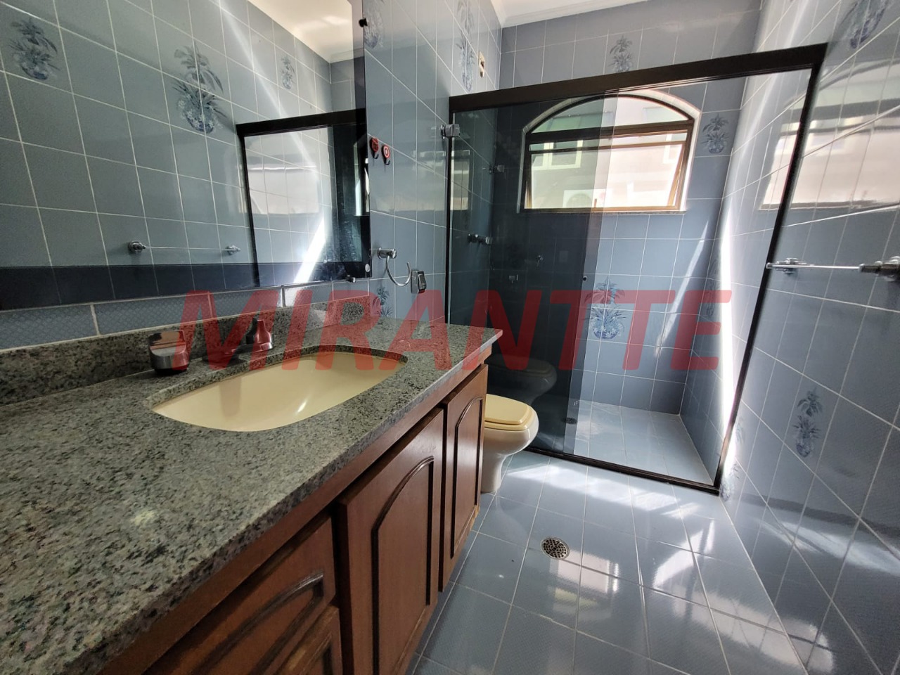 Sobrado de 468m² com 4 quartos em Jardim São Bento
