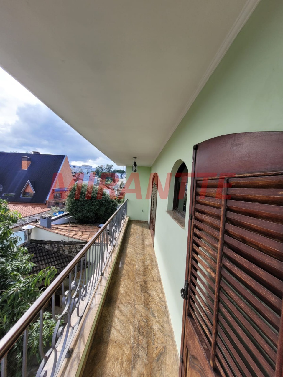 Sobrado de 468m² com 4 quartos em Jardim São Bento