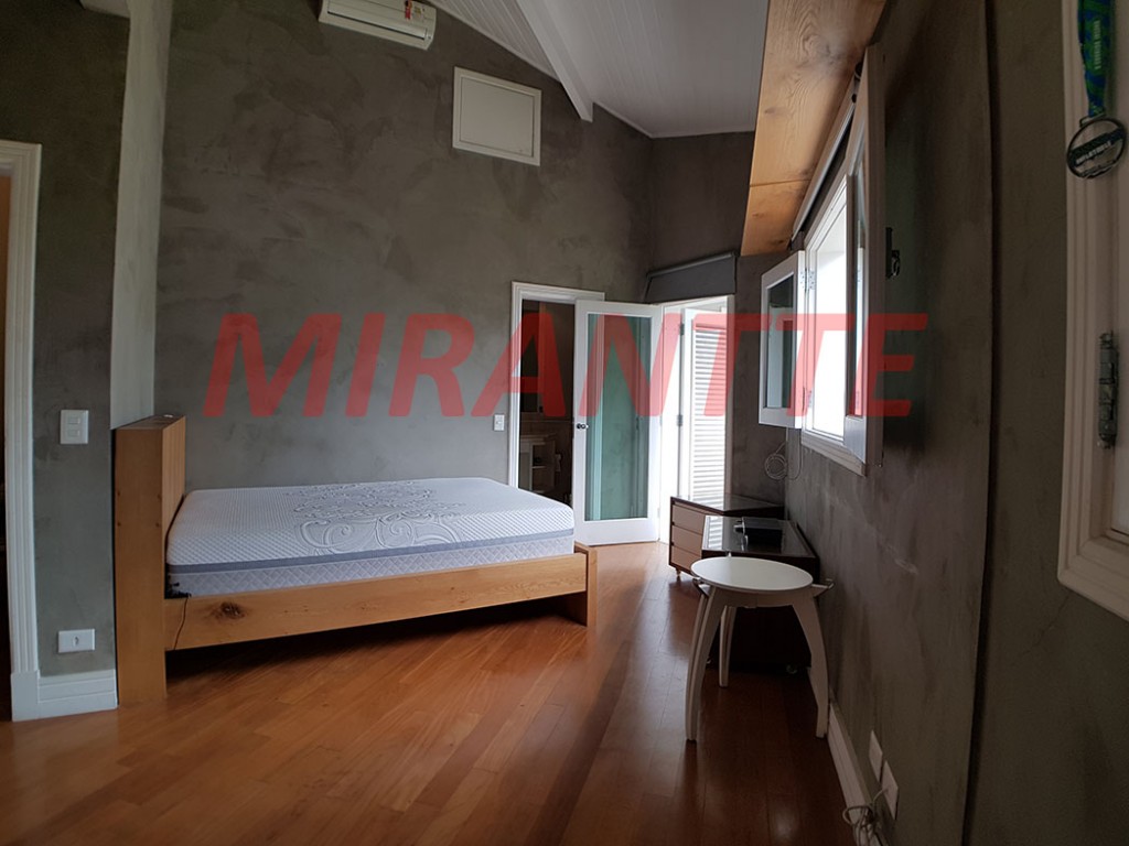 Cond. fechado de 350m² com 3 quartos em Jardim França