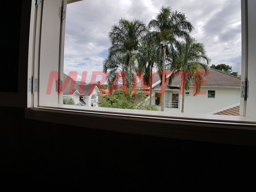 Cond. fechado de 350m² com 3 quartos em Jardim França