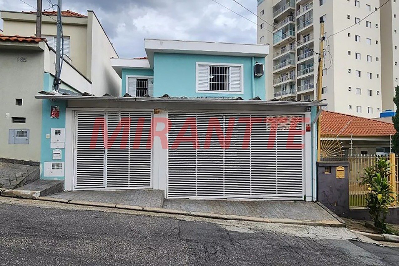 Sobrado de 230m² com 3 quartos em Vila Ester