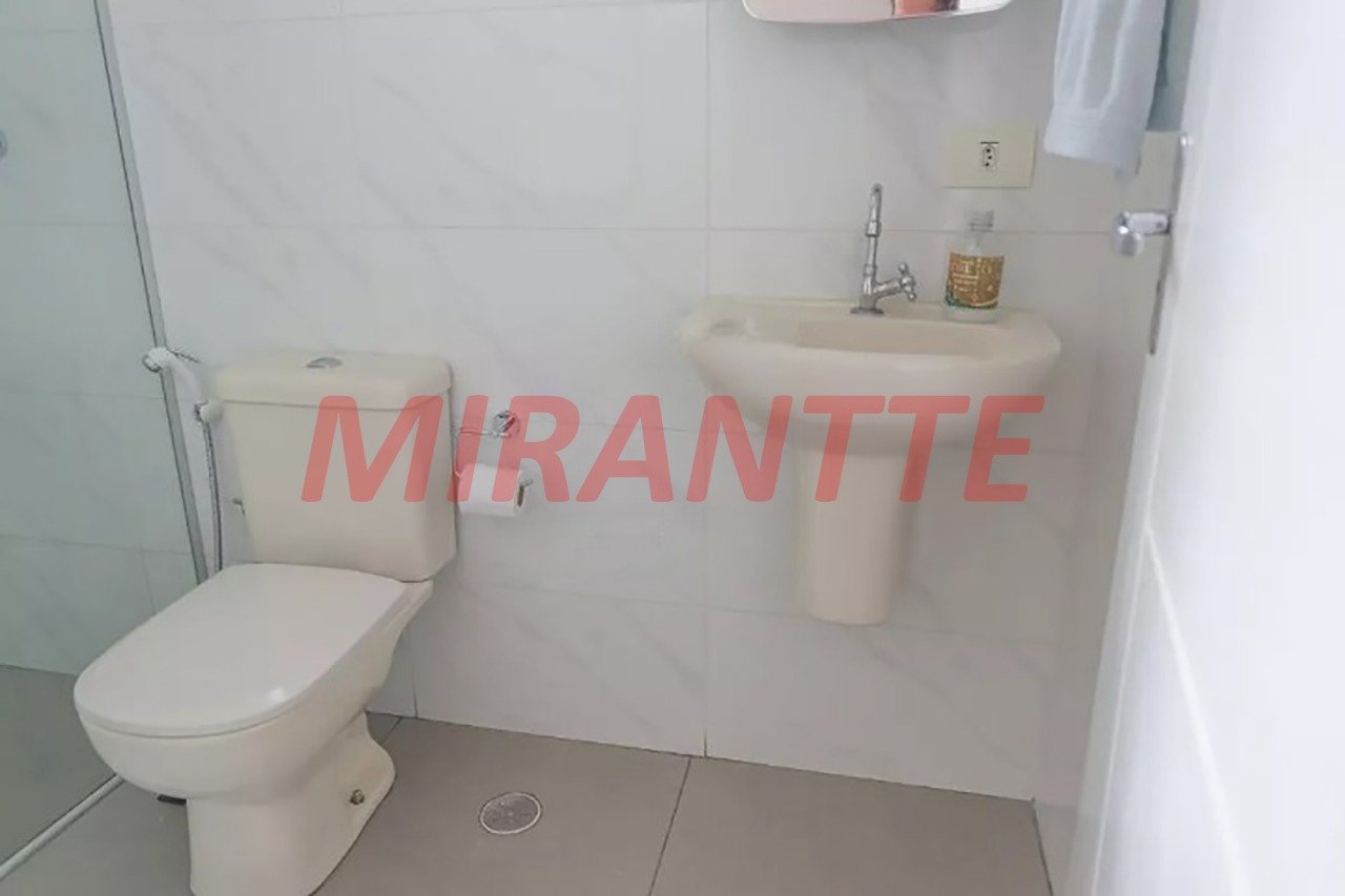 Sobrado de 230m² com 3 quartos em Vila Ester