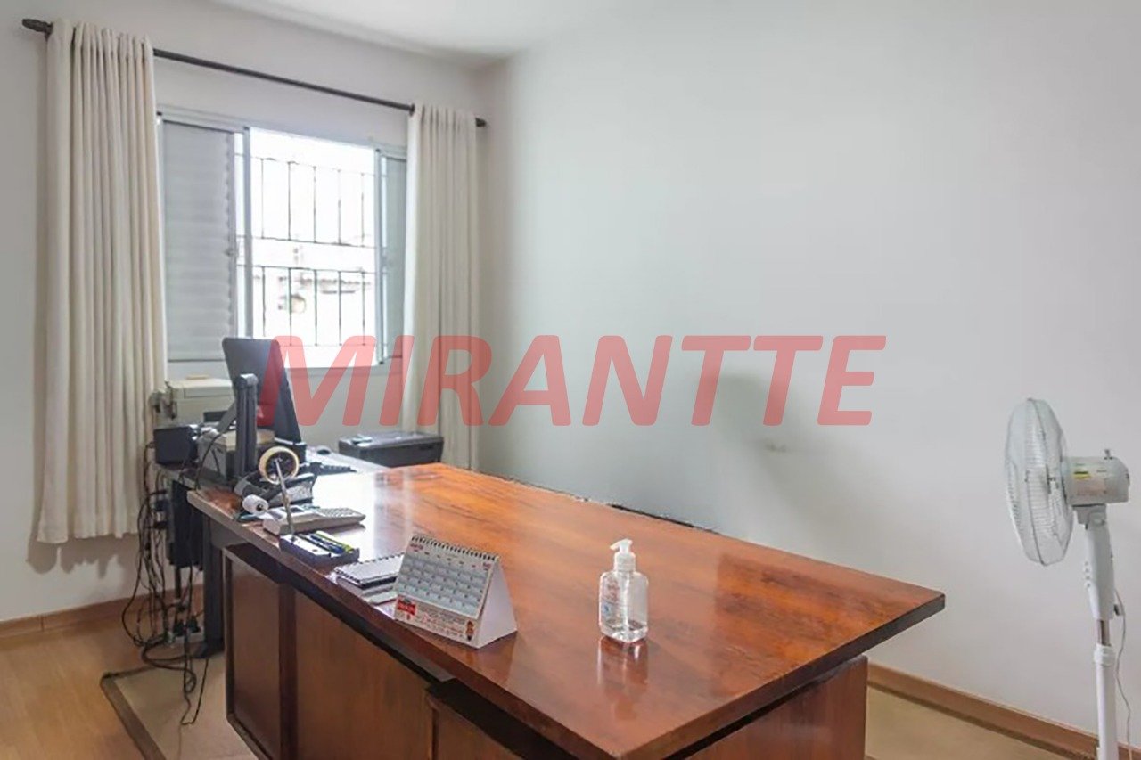 Sobrado de 230m² com 3 quartos em Vila Ester