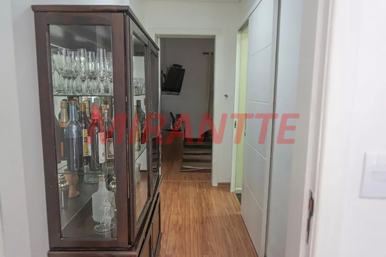 Sobrado de 230m² com 3 quartos em Vila Ester