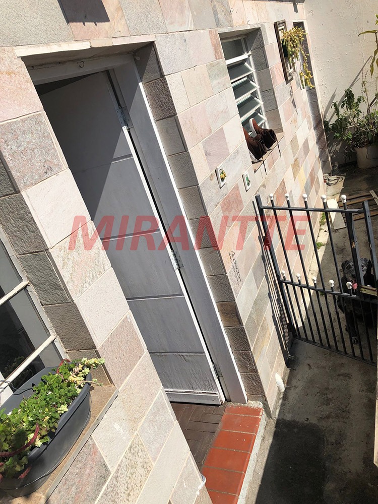 Casa terrea de 148m² com 2 quartos em Água Fria