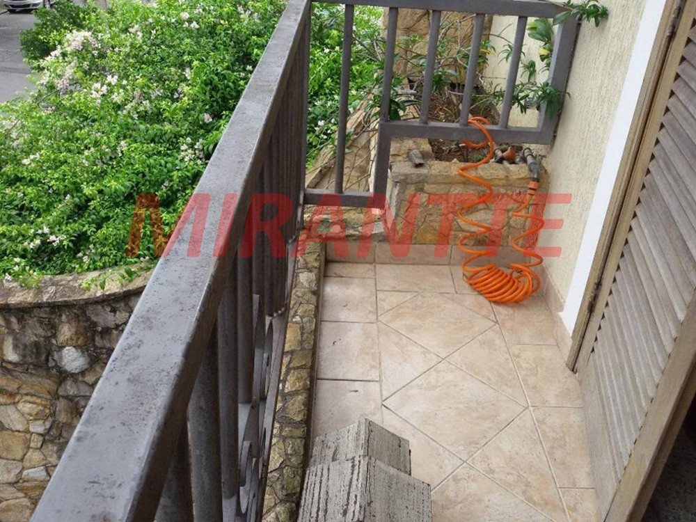 Sobrado de 258m² com 4 quartos em Jordanopolis