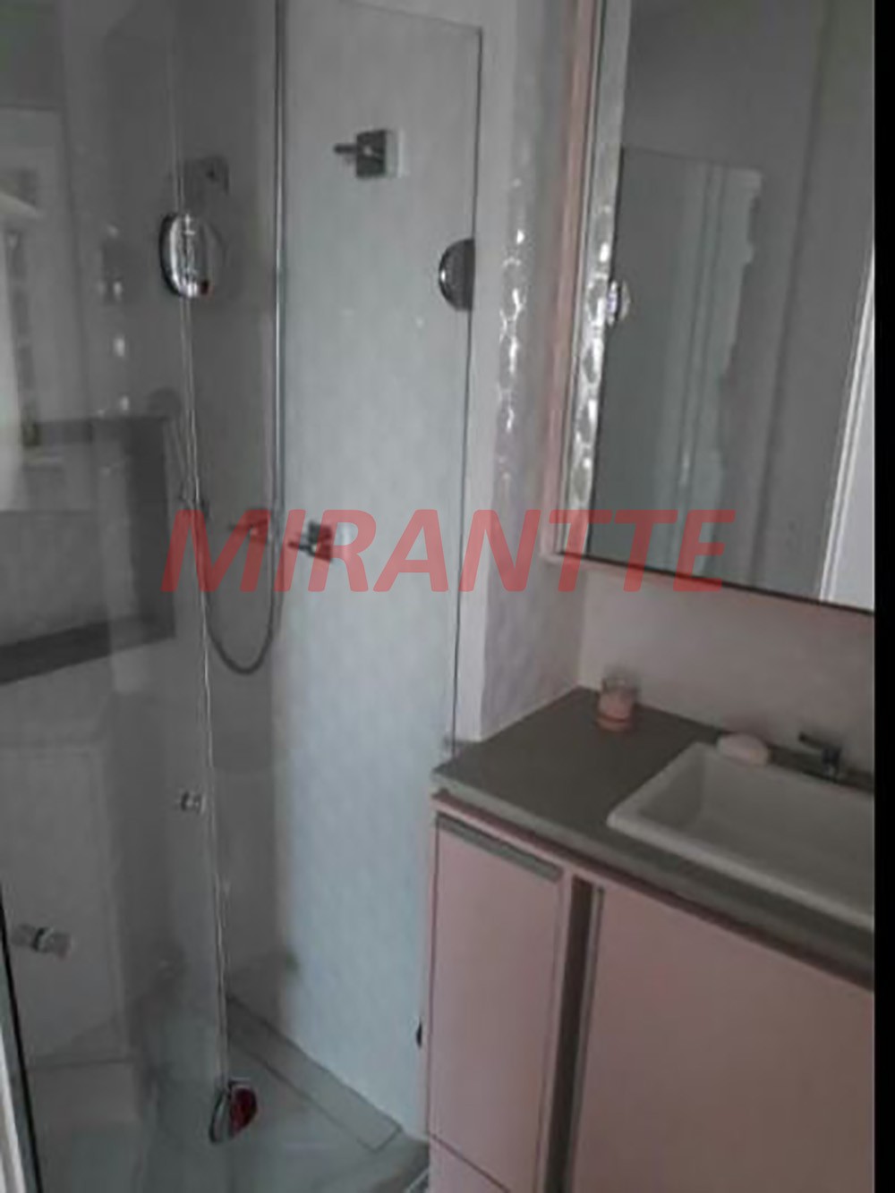 Apartamento com 3 quartos em Vila Guilherme