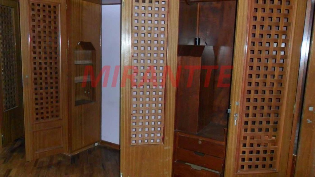 Apartamento de 120m² com 3 quartos em Santana