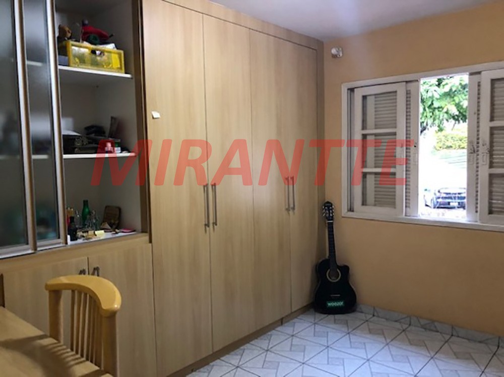 Casa terrea de 140m² com 5 quartos em Santana