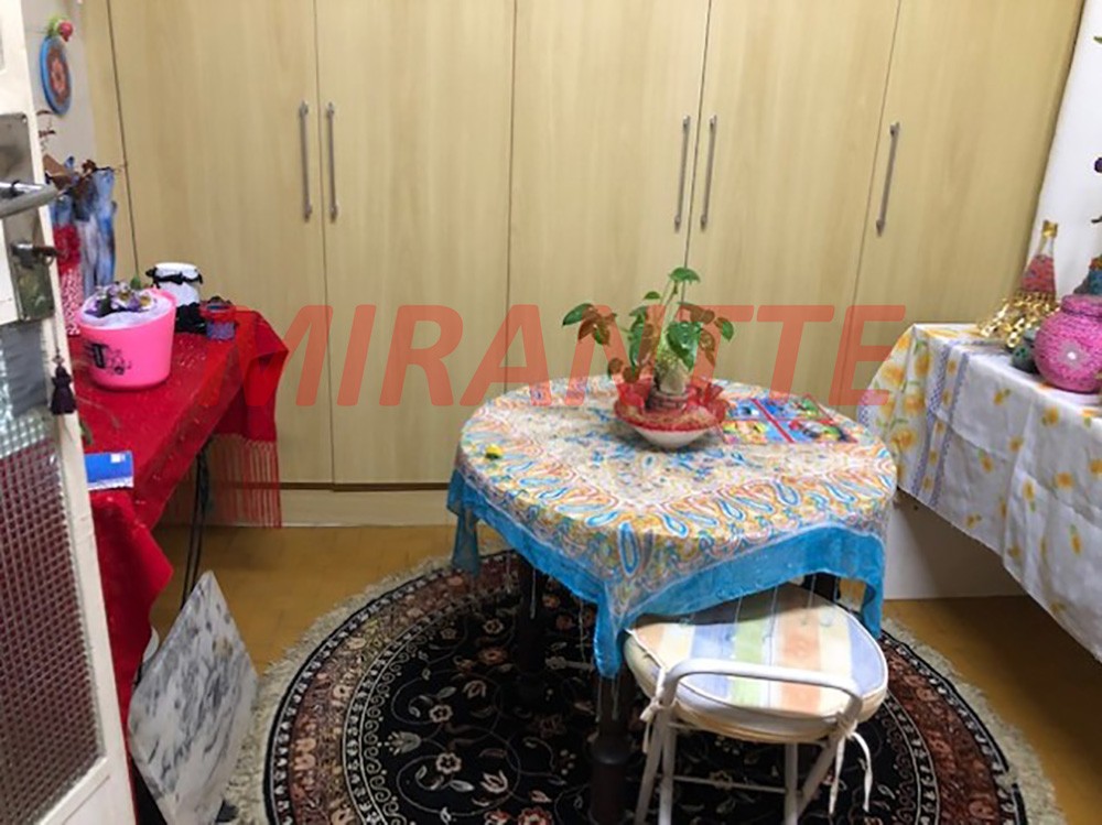 Casa terrea de 140m² com 5 quartos em Santana