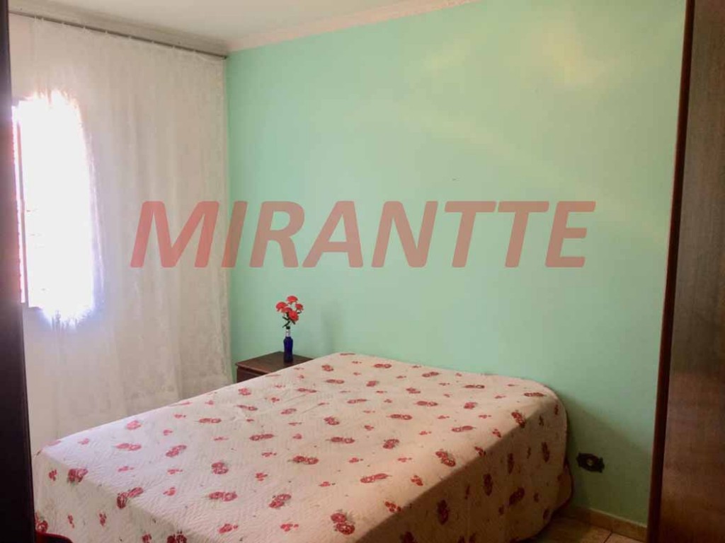 Sobrado de 200m² com 4 quartos em Imirim