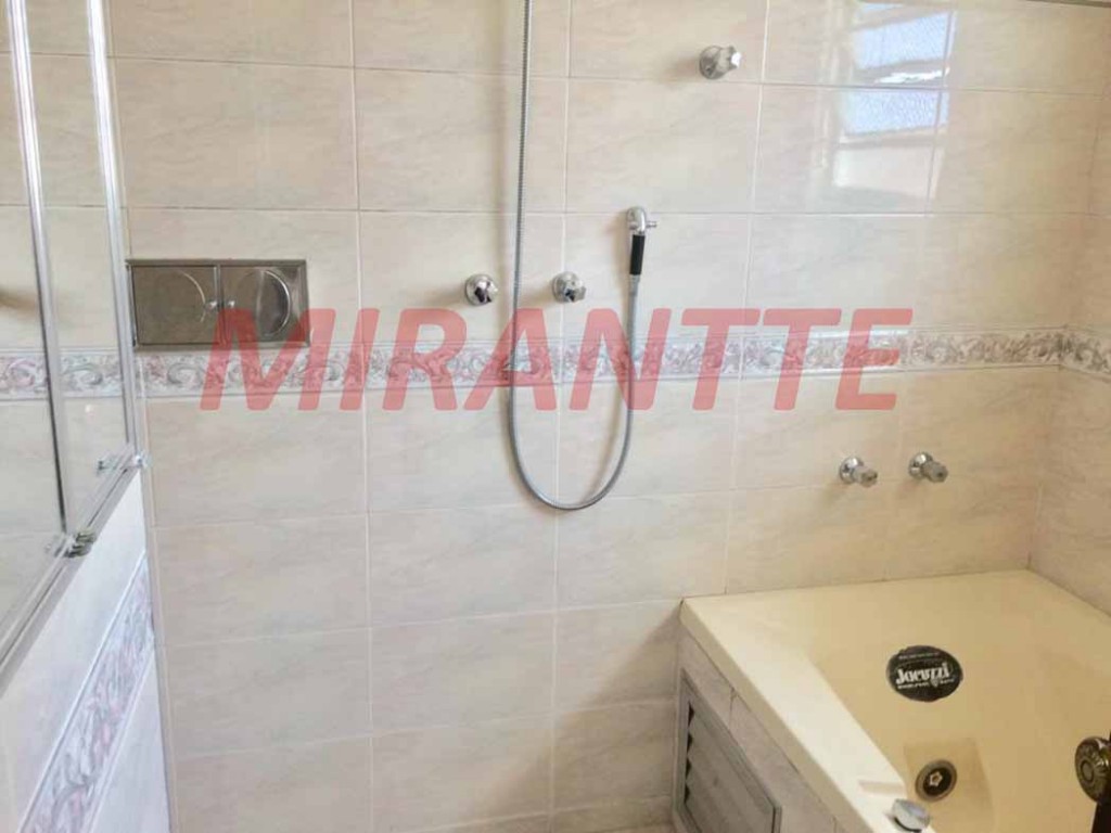 Sobrado de 200m² com 4 quartos em Imirim