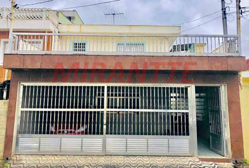 Sobrado de 200m² com 4 quartos em Imirim