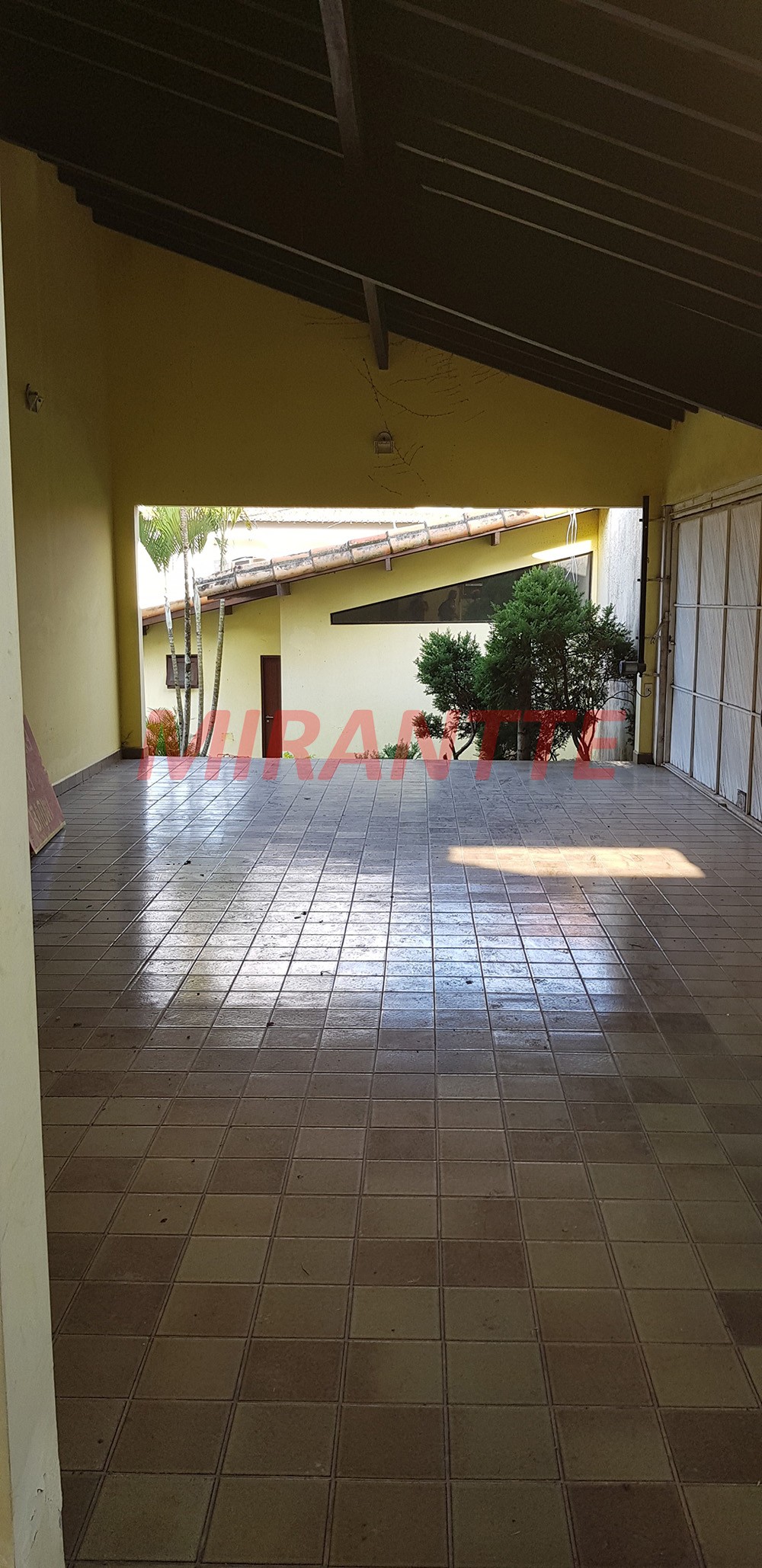 Casa terrea de 572m² com 3 quartos em CENTRO