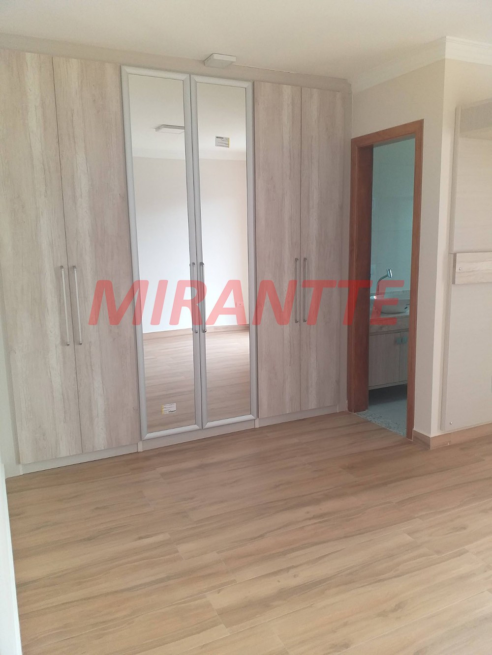 Sobrado de 255m² com 3 quartos em Pirituba