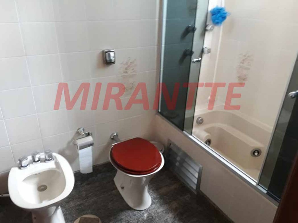 Apartamento com 3 quartos em Santana