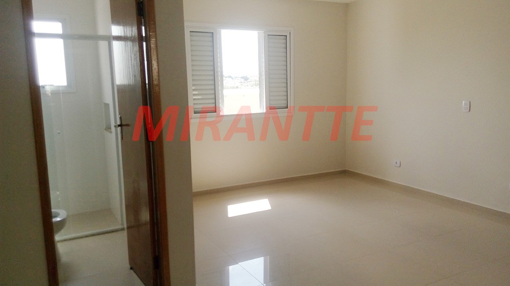 Sobrado de 180m² com 3 quartos em Vila Maria Alta