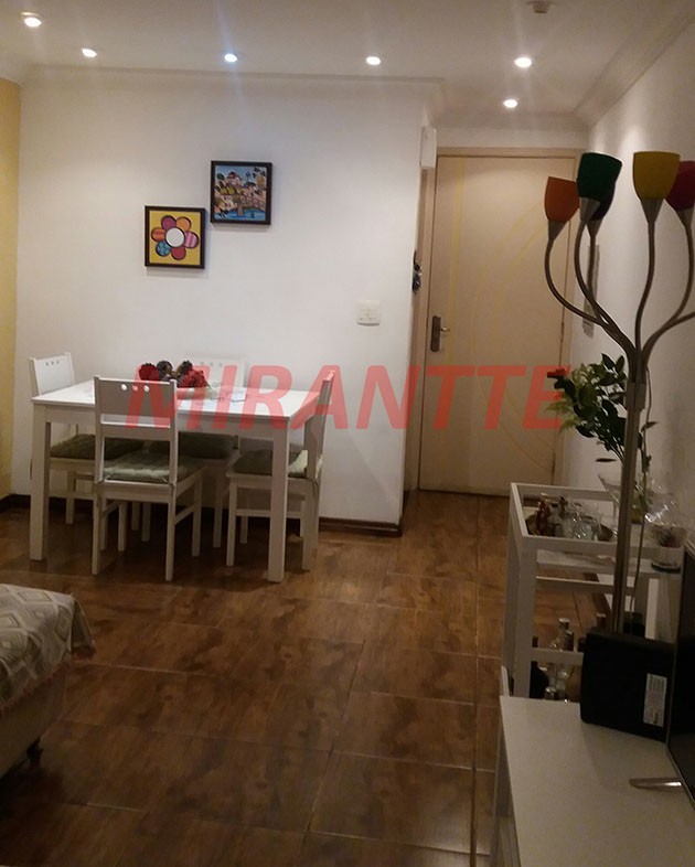 Apartamento de 70m² com 3 quartos em Vila Aurora