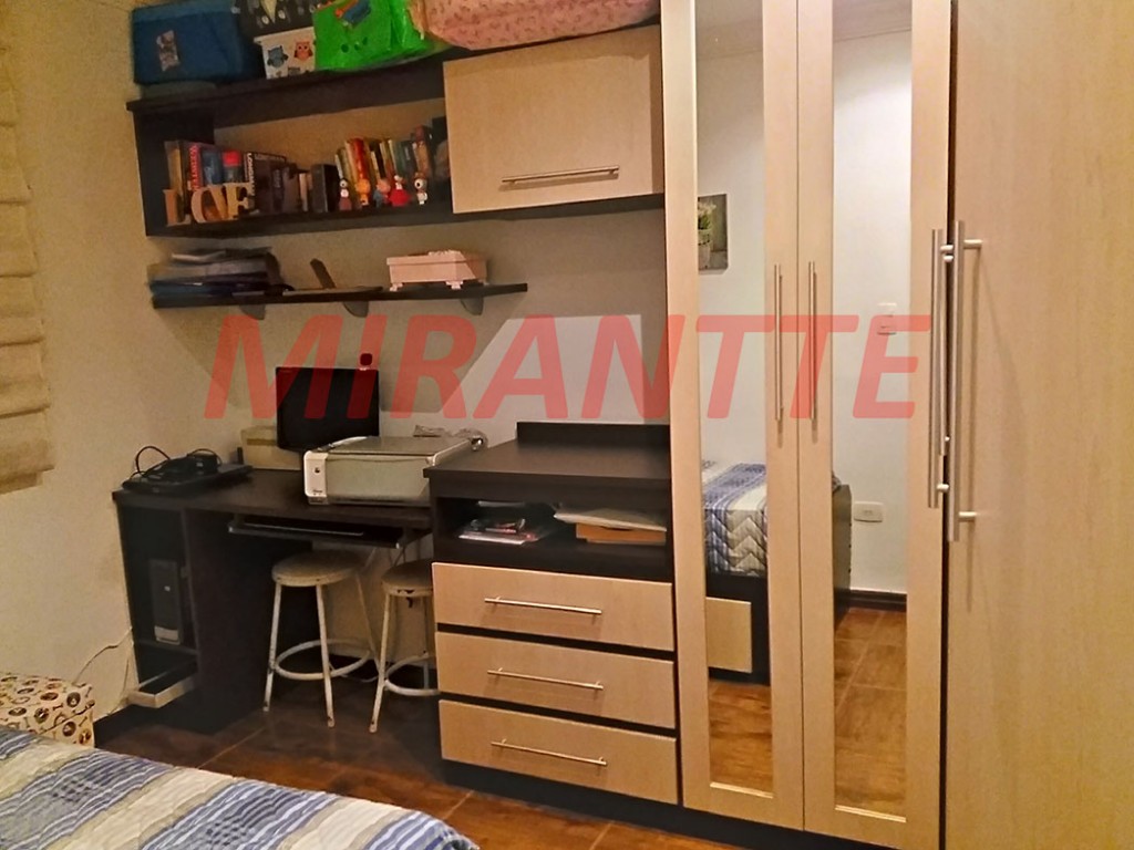 Apartamento de 70m² com 3 quartos em Vila Aurora
