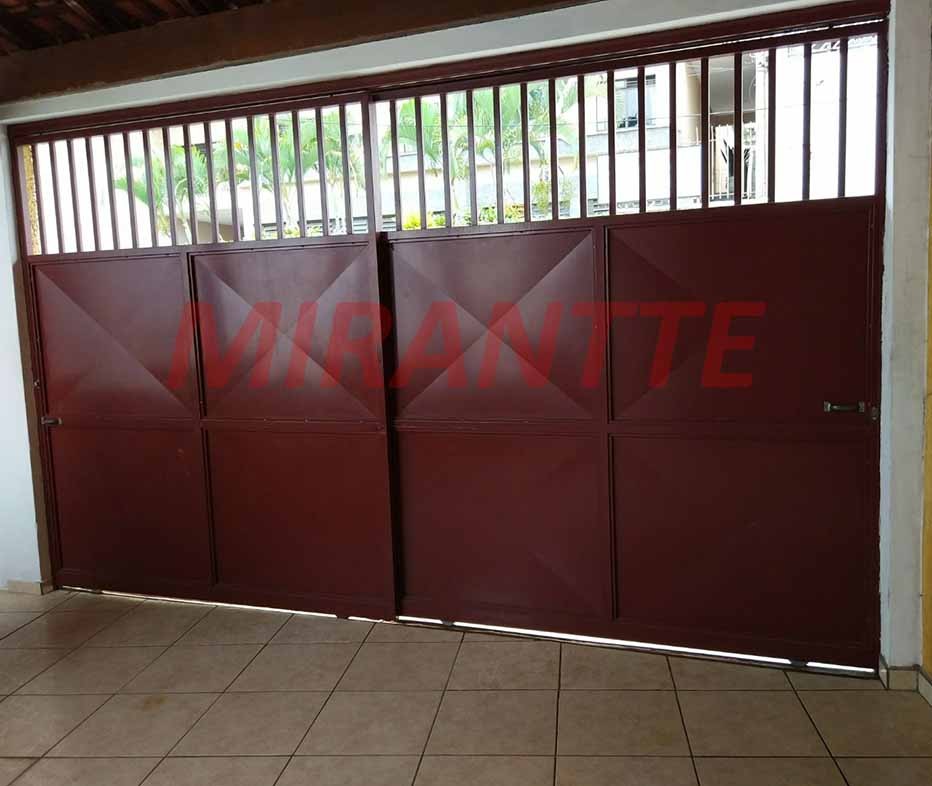Sobrado de 240m² com 4 quartos em Lauzane Paulista