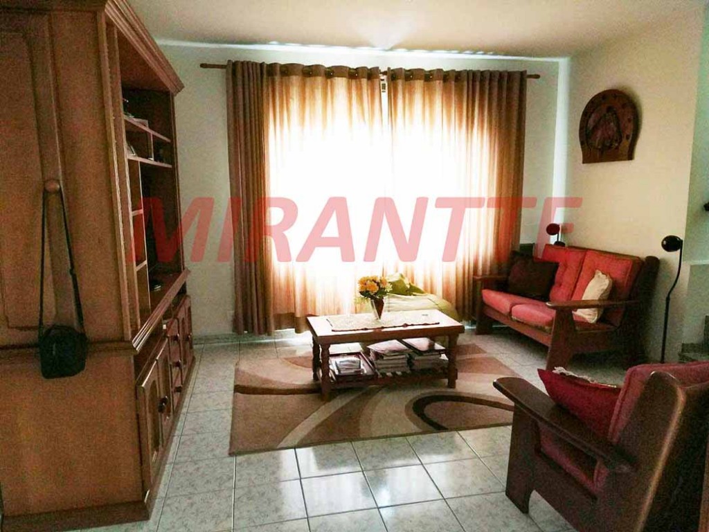 Sobrado de 240m² com 4 quartos em Lauzane Paulista