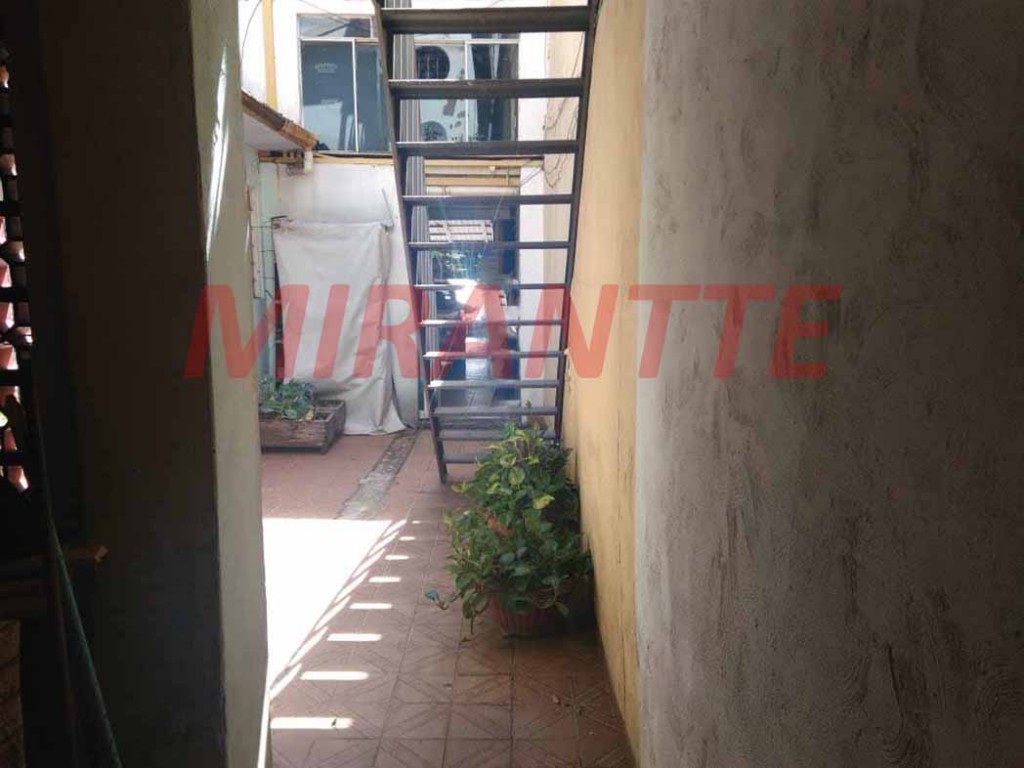Terreno de 206m² em Santana