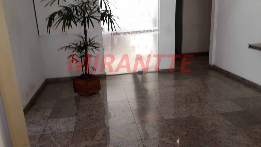 Apartamento de 34m² com 1 quarto em Santana