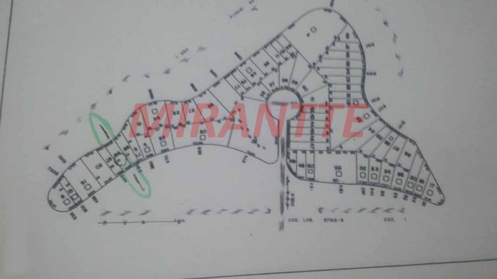 Terreno de 697m² em Serra Da Cantareira