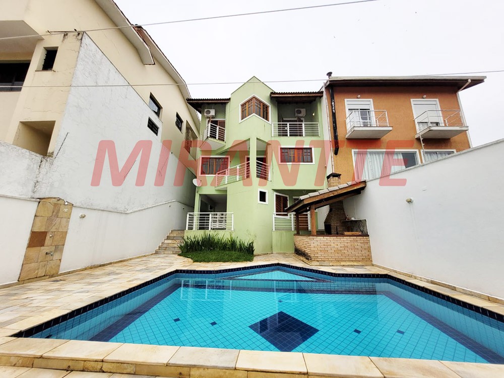 Sobrado de 382m² com 4 quartos em Jardim Virginia Bianca