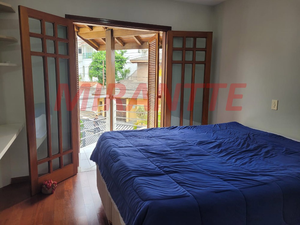 Sobrado de 382m² com 4 quartos em Jardim Virginia Bianca