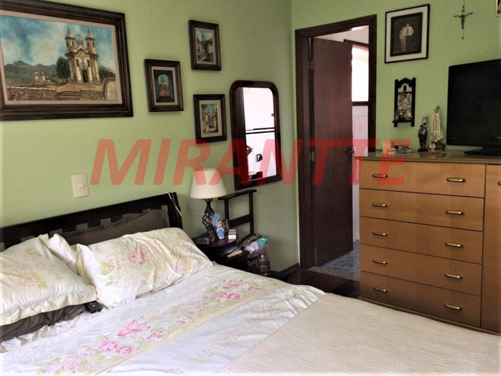 Sobrado de 130m² com 3 quartos em Horto Florestal