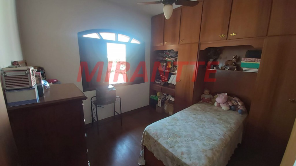 Sobrado de 260m² com 3 quartos em Limão