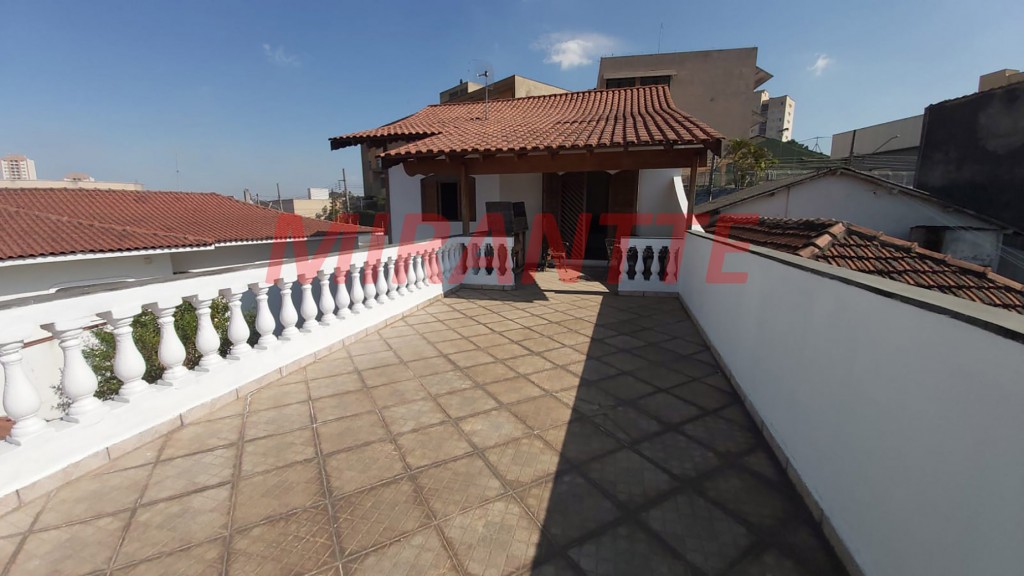 Sobrado de 260m² com 3 quartos em Limão