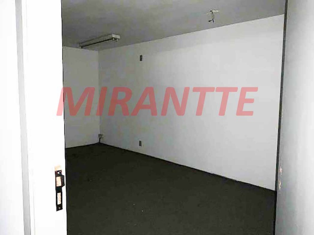 Comercial de 500m² em Vila Maria