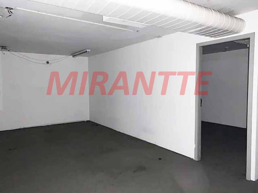 Comercial de 500m² em Vila Maria
