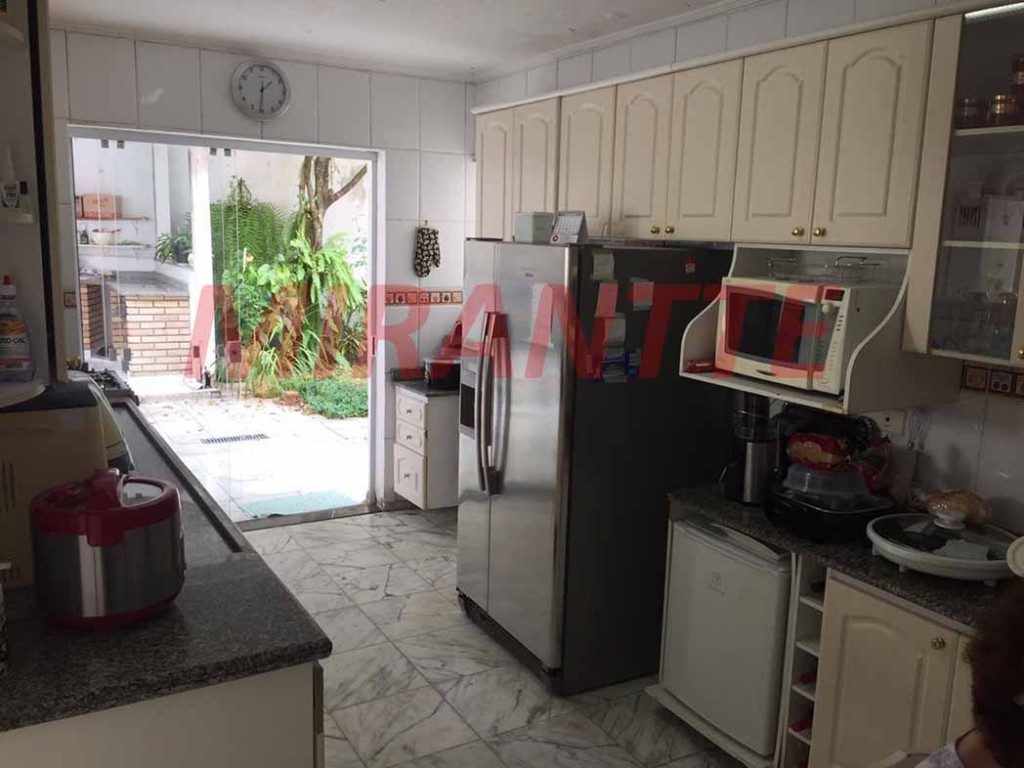 Sobrado de 340m² com 4 quartos em Mandaqui