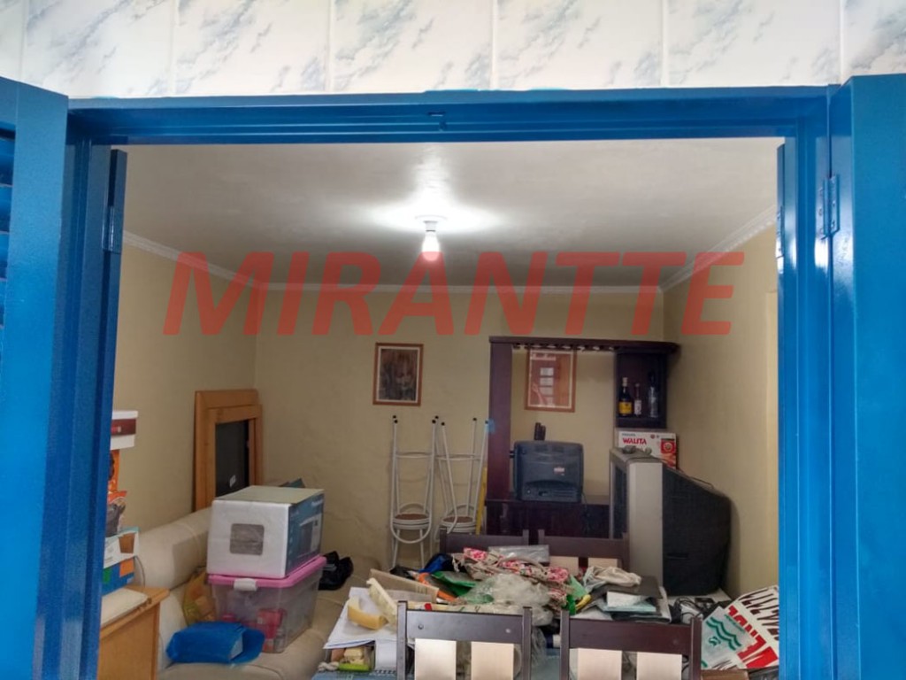 Casa terrea de 270m² com 3 quartos em CENTRO