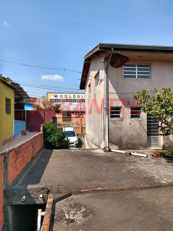 Casa terrea de 270m² com 3 quartos em CENTRO