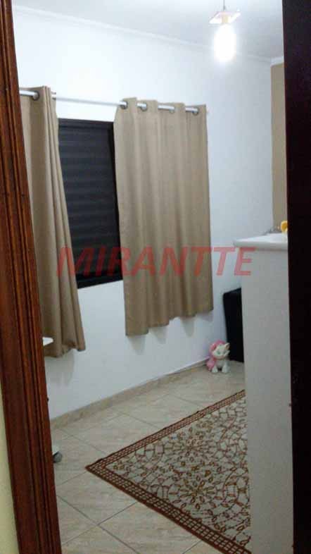 Sobrado com 3 quartos em Jardim Popular