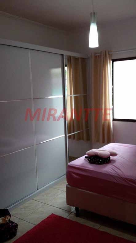 Sobrado com 3 quartos em Jardim Popular