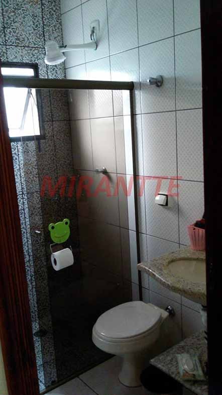 Sobrado com 3 quartos em Jardim Popular