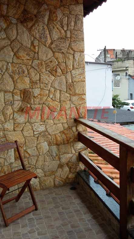 Sobrado com 3 quartos em Jardim Popular