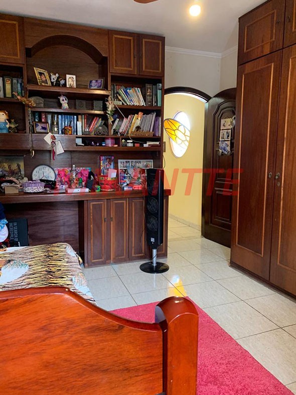 Sobrado de 220m² com 4 quartos em Palmas Do Tremembé