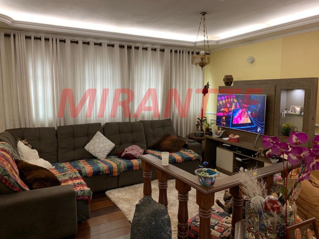 Sobrado de 220m² com 4 quartos em Palmas Do Tremembé