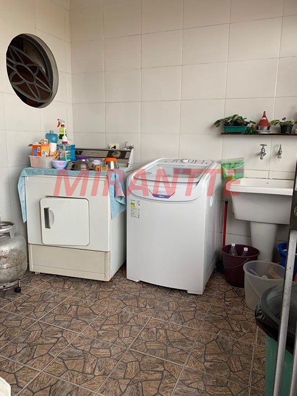 Sobrado de 220m² com 4 quartos em Palmas Do Tremembé